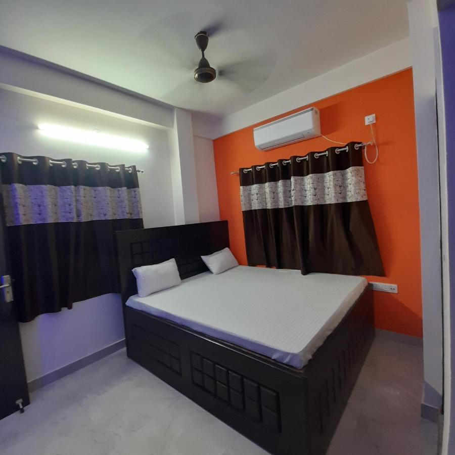 Garden Guest House Near Rene Tower Ruby General Hospital Kolkata Exterior photo